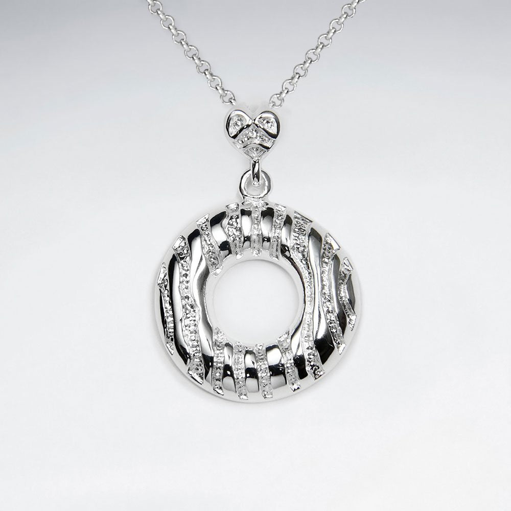 Round Silver Textured Open Wreath "O" Pendant