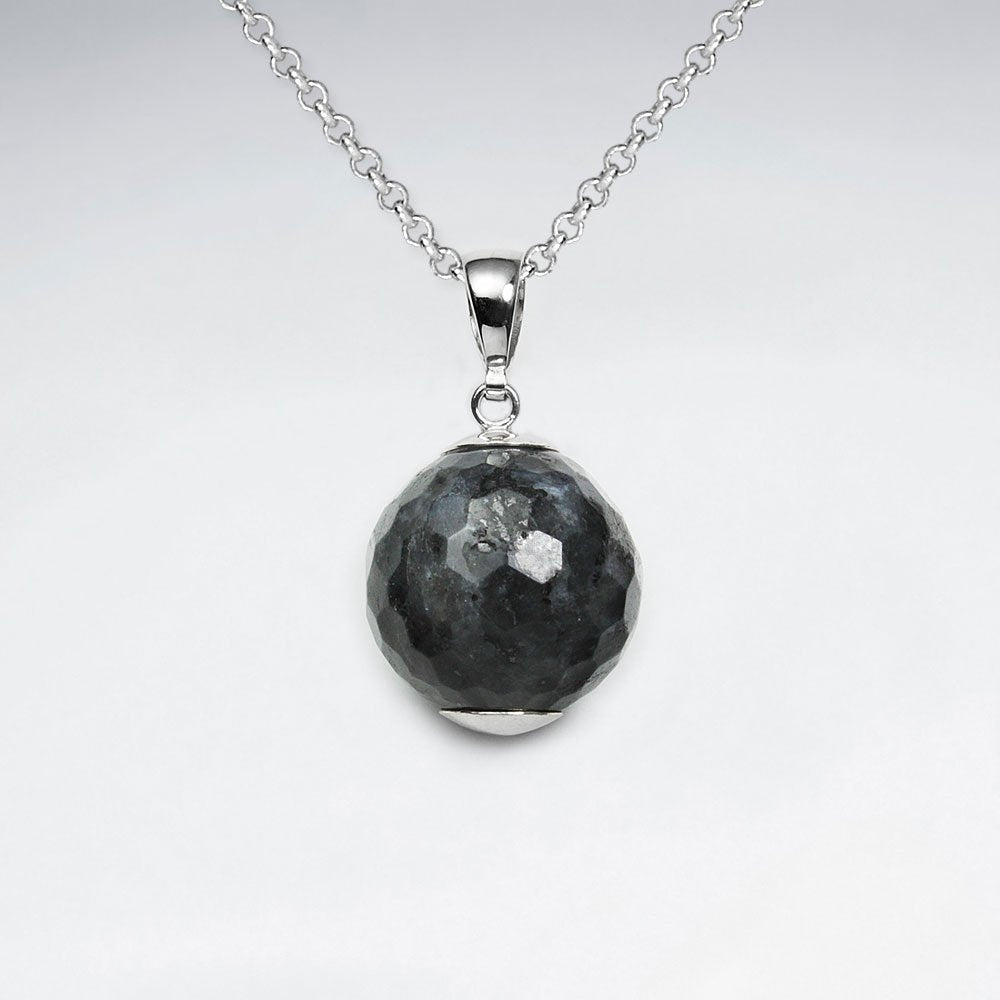 18 mm Round Faceted Labradorite Silver Pendant