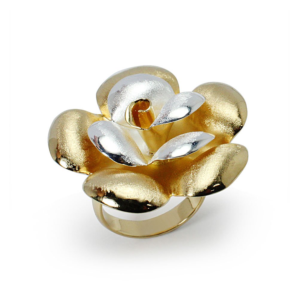 Ode to Nature Organic Flower Ring