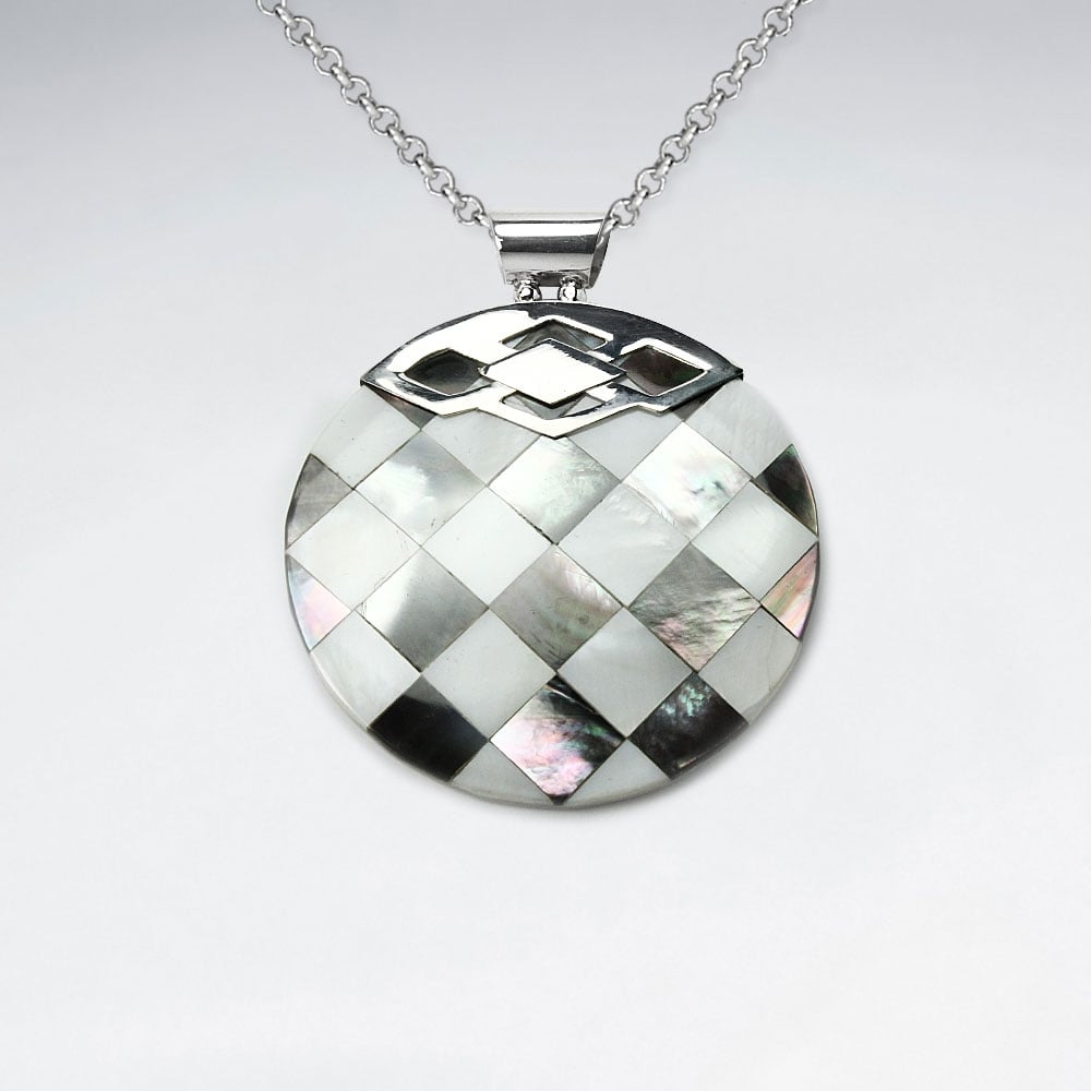 Lattice Shell Sophisticated Form Circle Pendant
