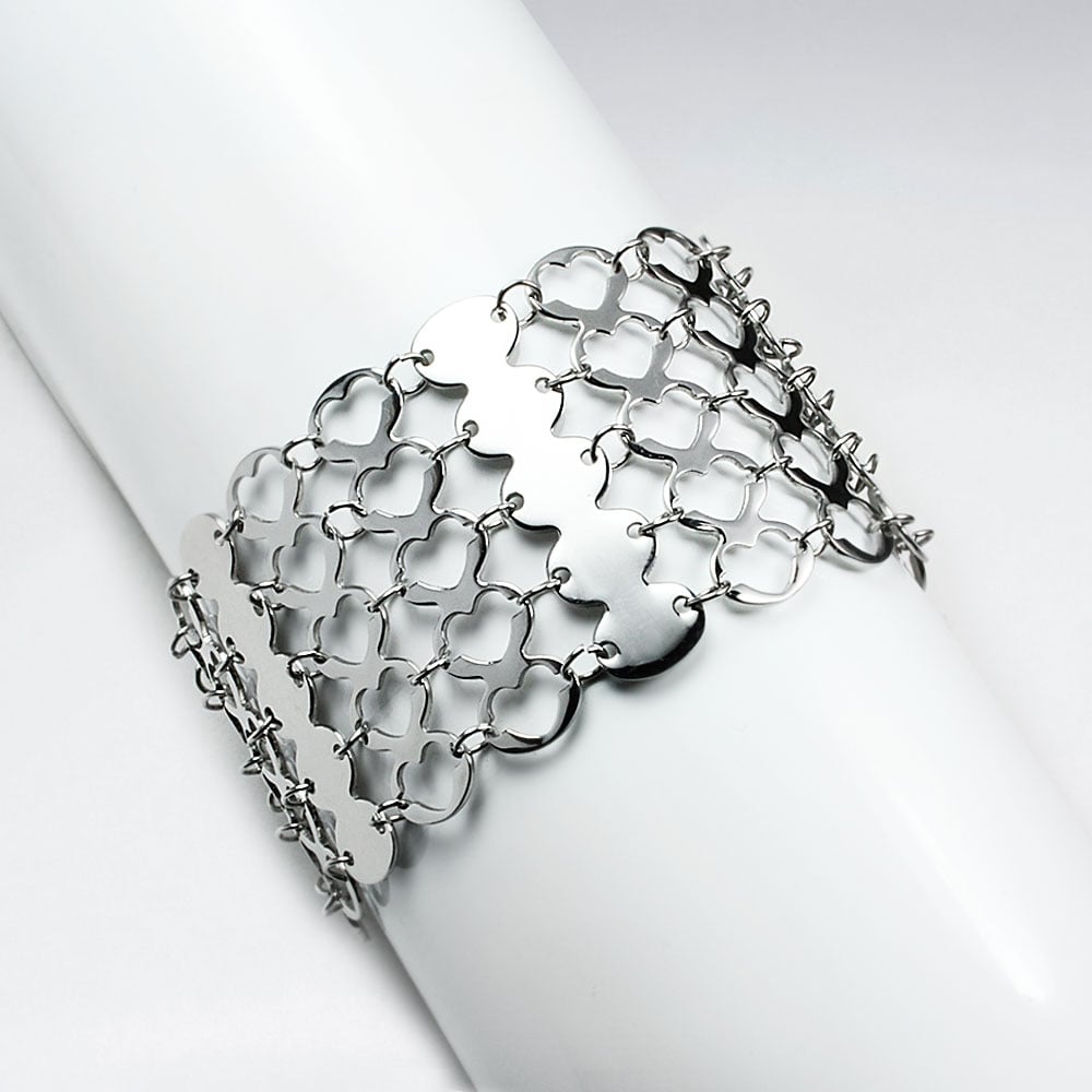 Luxe Fashion Stainless Steel Openwork Hearts Split Duel Tones Cuff Link Bracelet