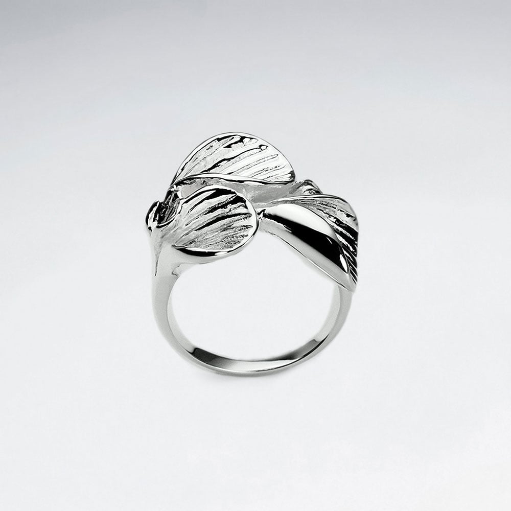 Lilies Brass Ring