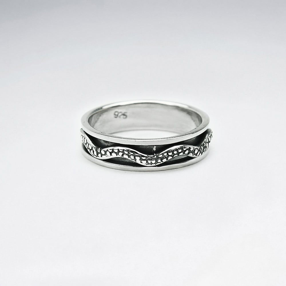 Snake Skin Dimensional Oxidized Ring