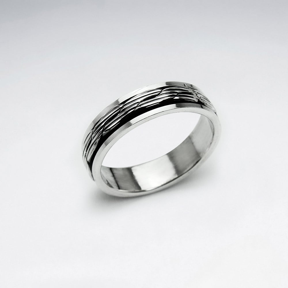 Illusions Rope Twist Dimensional Oxidized Ring