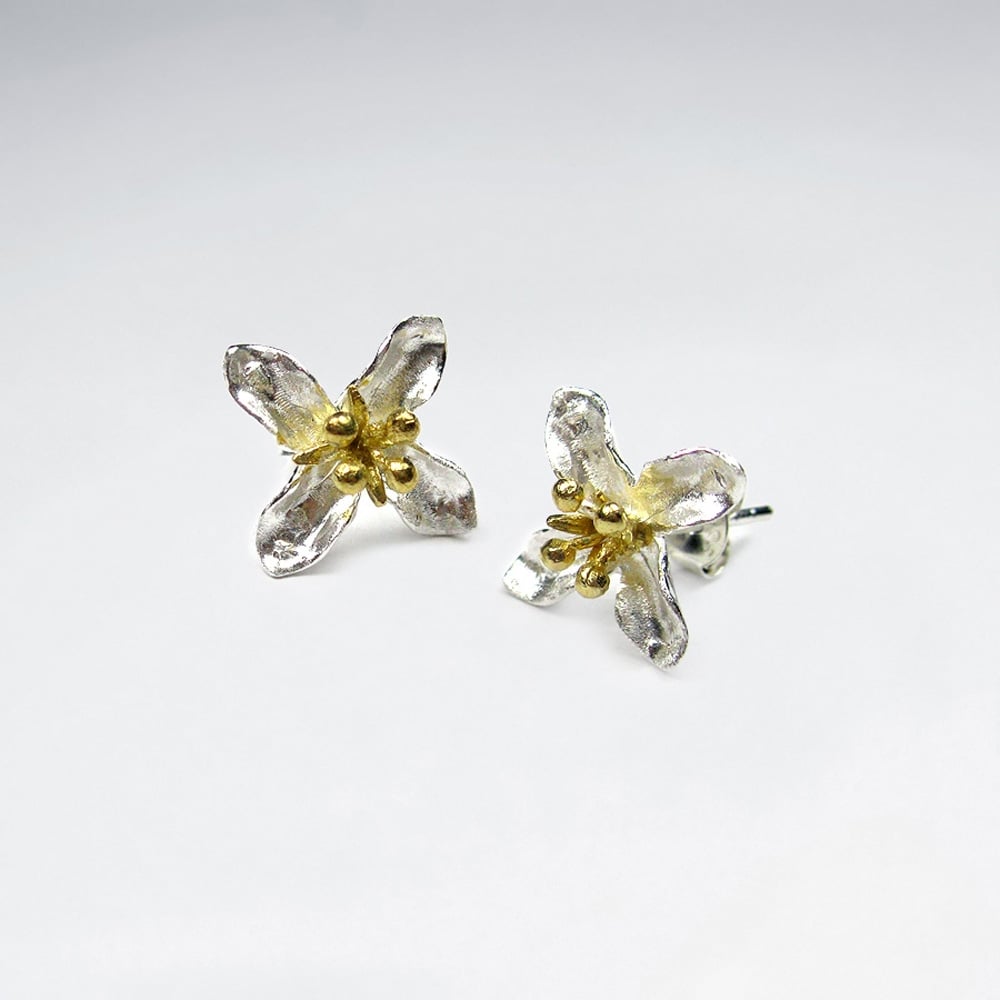 925 Sterling Silver Star Flower Matte Stud Earrings