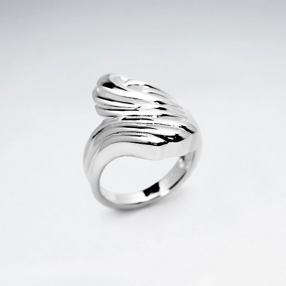 Fashionable Sterling Silver Wave Ring