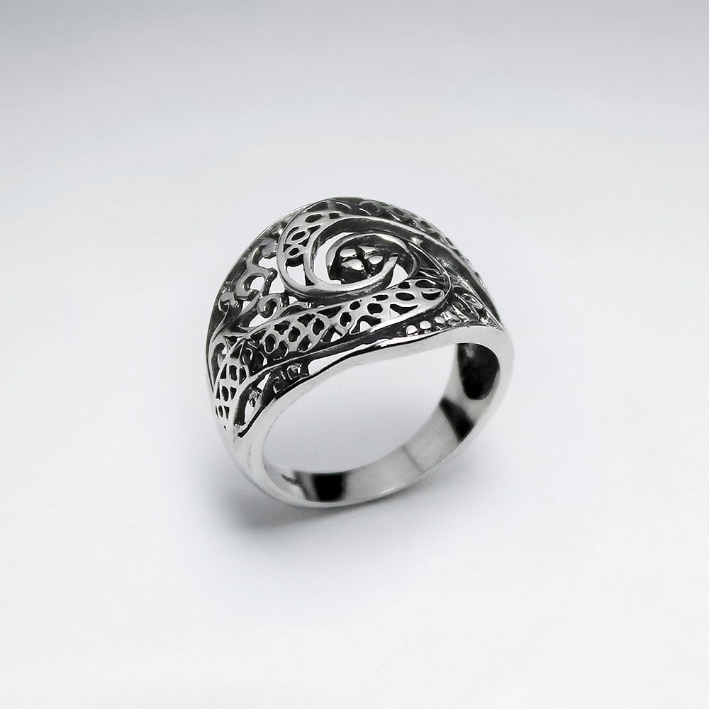 Oxidized Silver Filigree "Eye" Ring