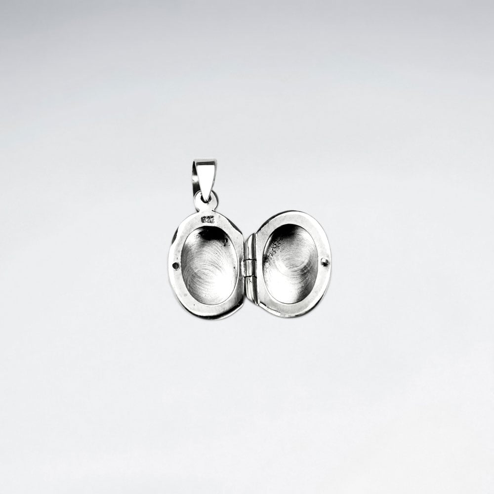 Smooth Silver Oval Pendant Locket