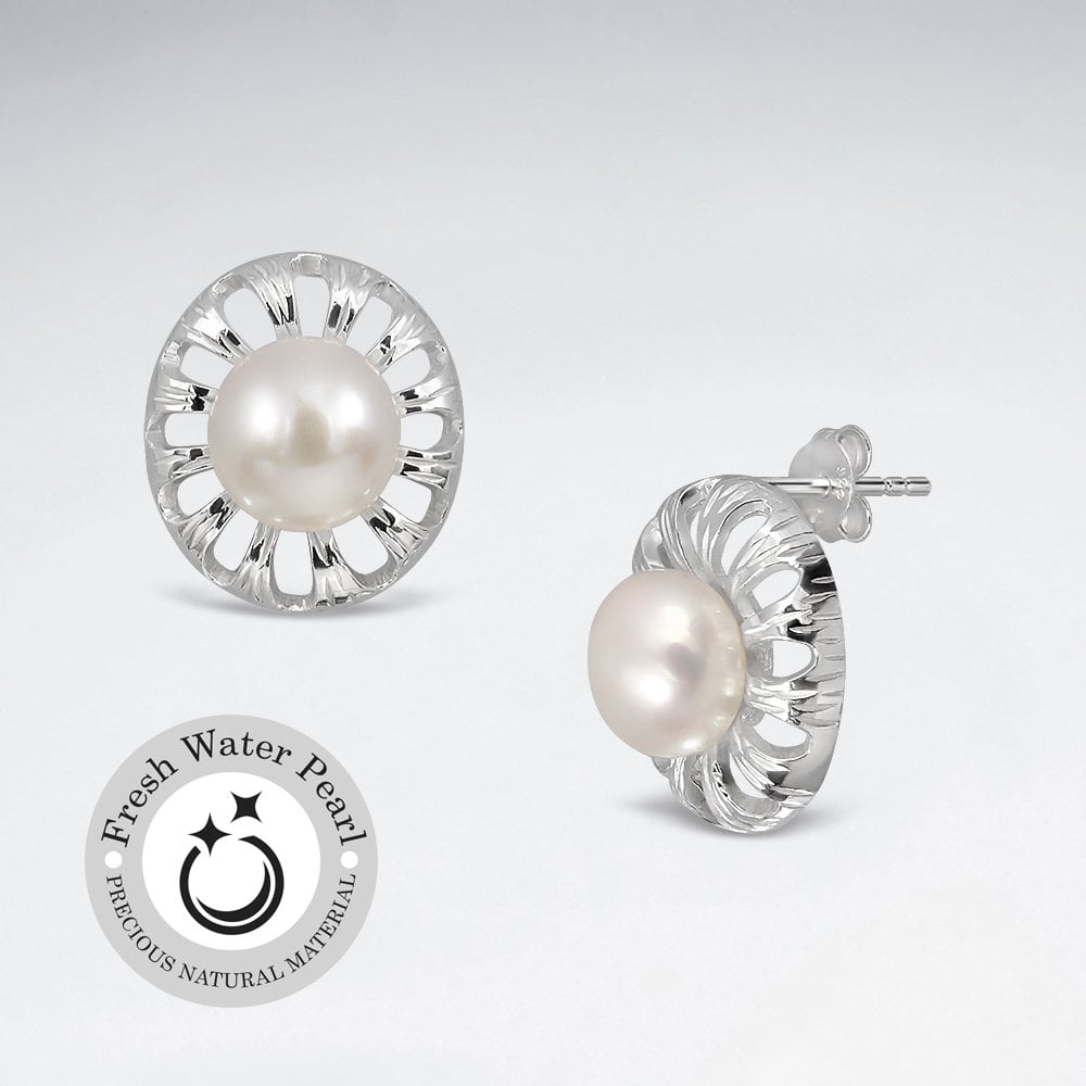 925 Sterling Silver Pearl Centered Flower Stud Earrings