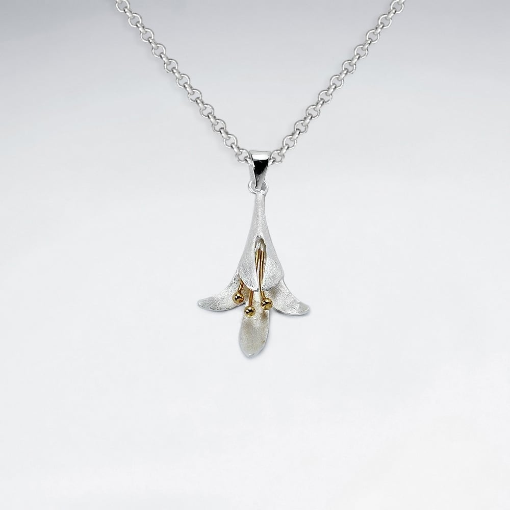Sterling Silver Delicate Flower Pendant