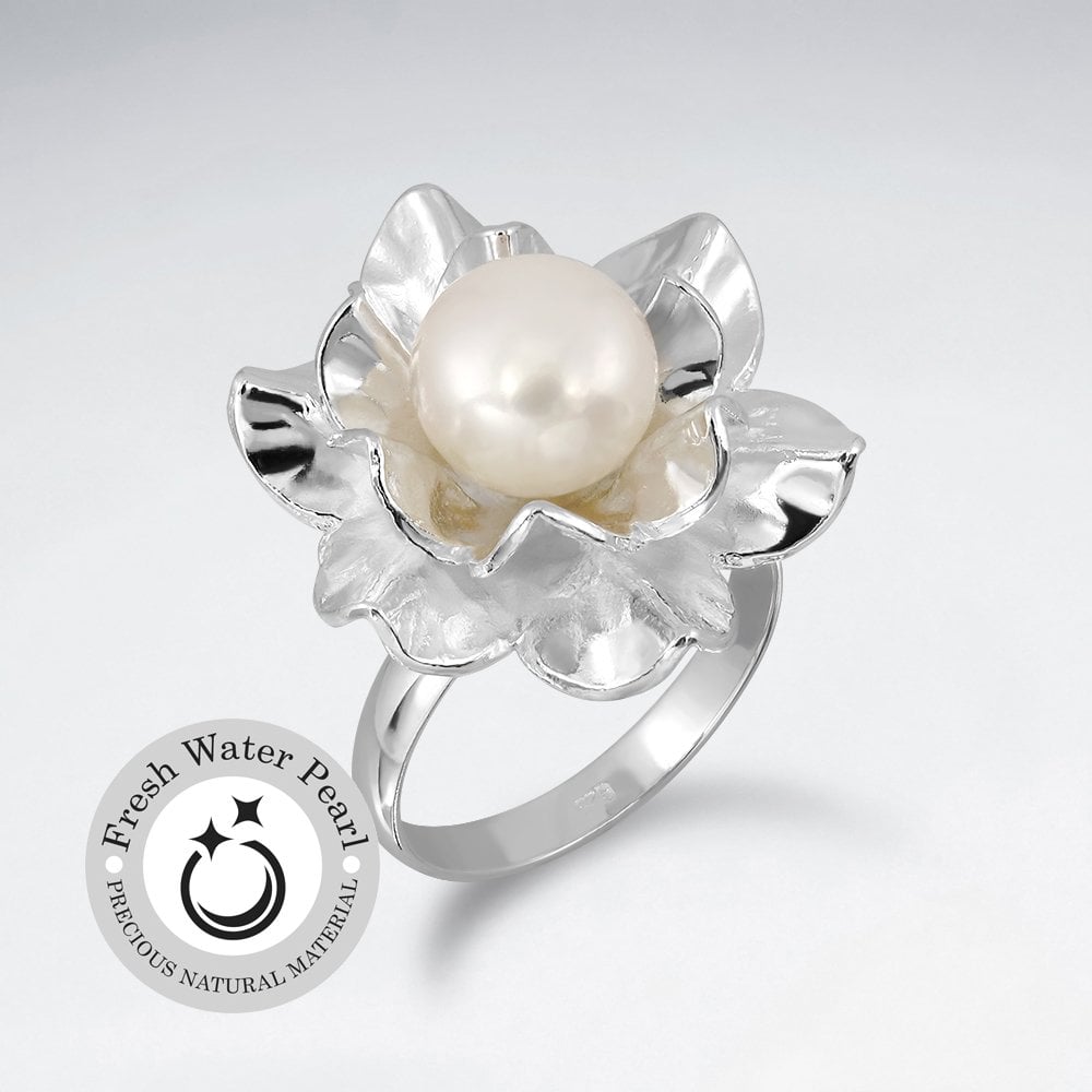 Sensational Sterling Silver Ring with Pearl Nestled in Flower Blossom