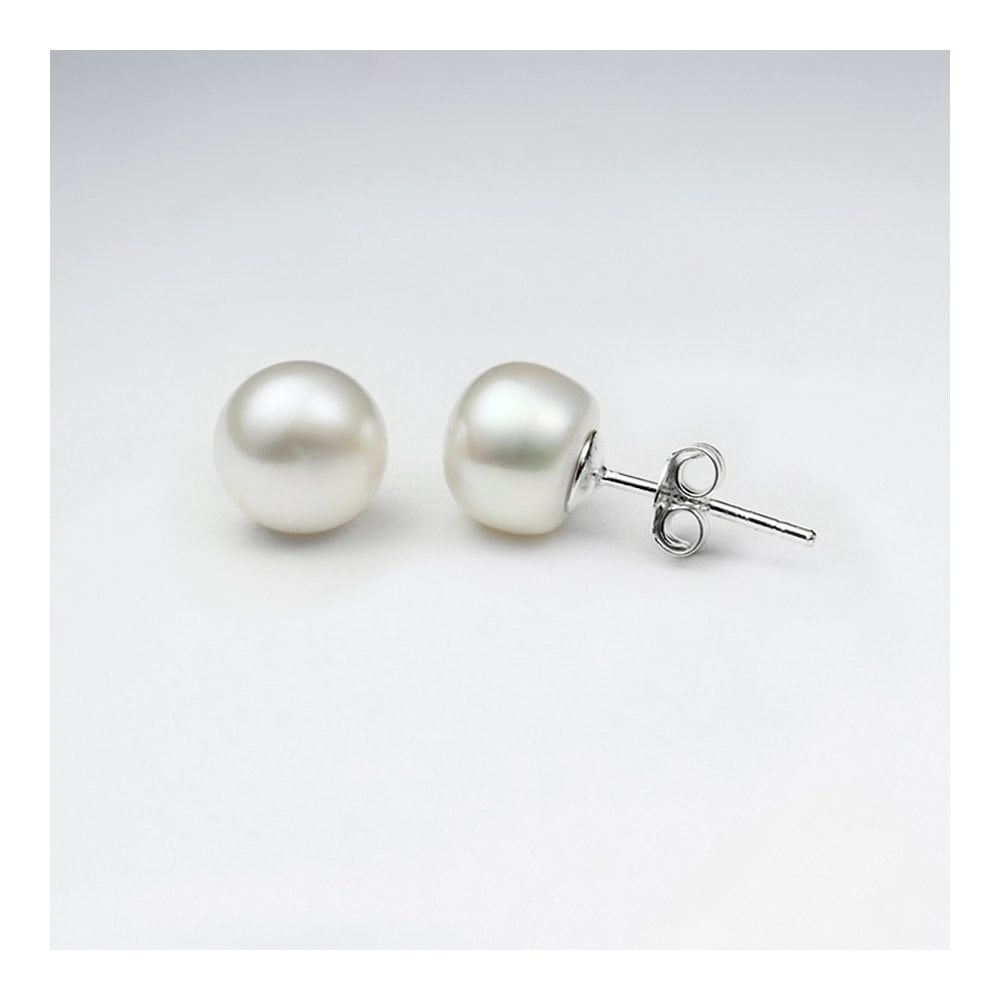 Round Pearl Stud Earring
