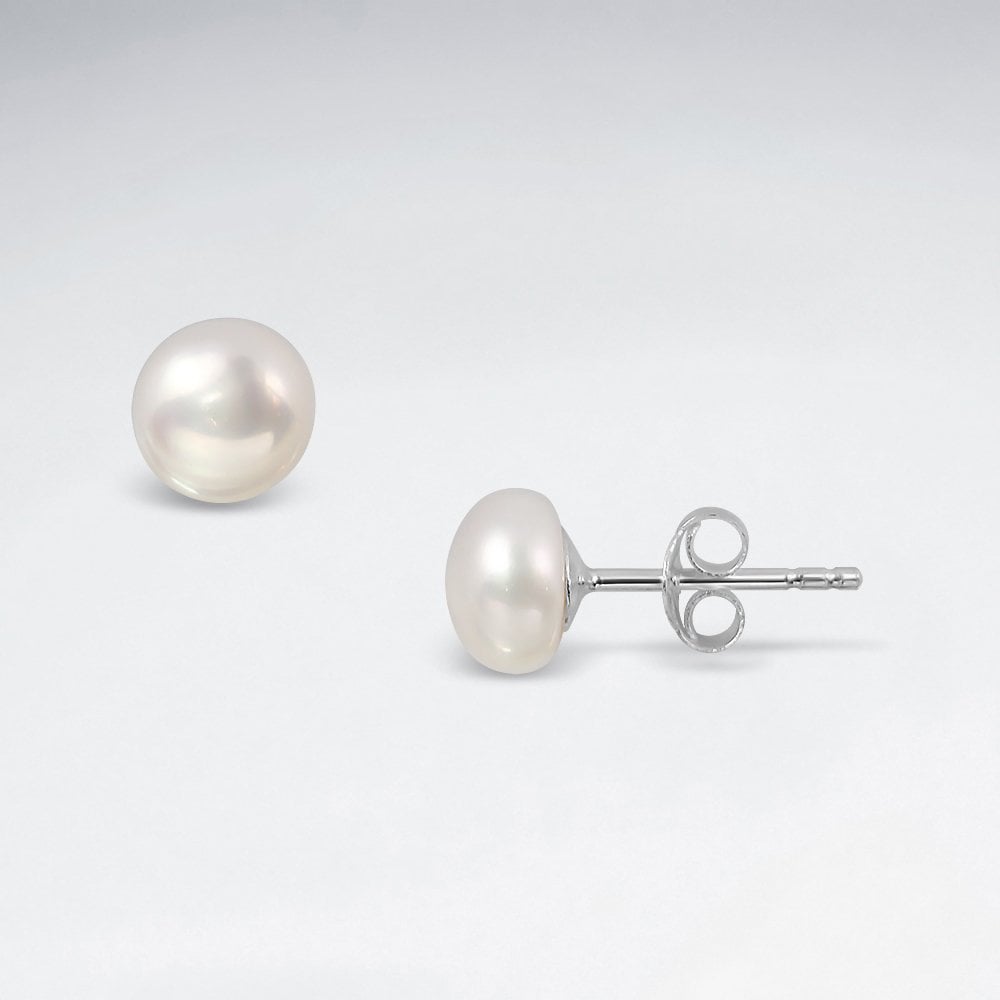 Round Pearl Stud Earring
